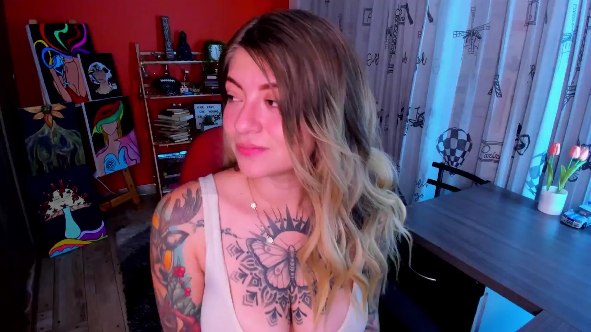 Gallery image thumbnail from Emmaa_hostt's myfreecams stream on, 07/12/2025, 02:15 image 2 of 20