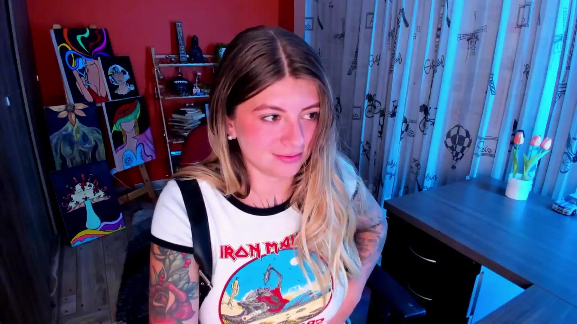 Gallery image thumbnail from Emmaa_hostt's myfreecams stream on, 07/13/2025, 03:34 image 16 of 20