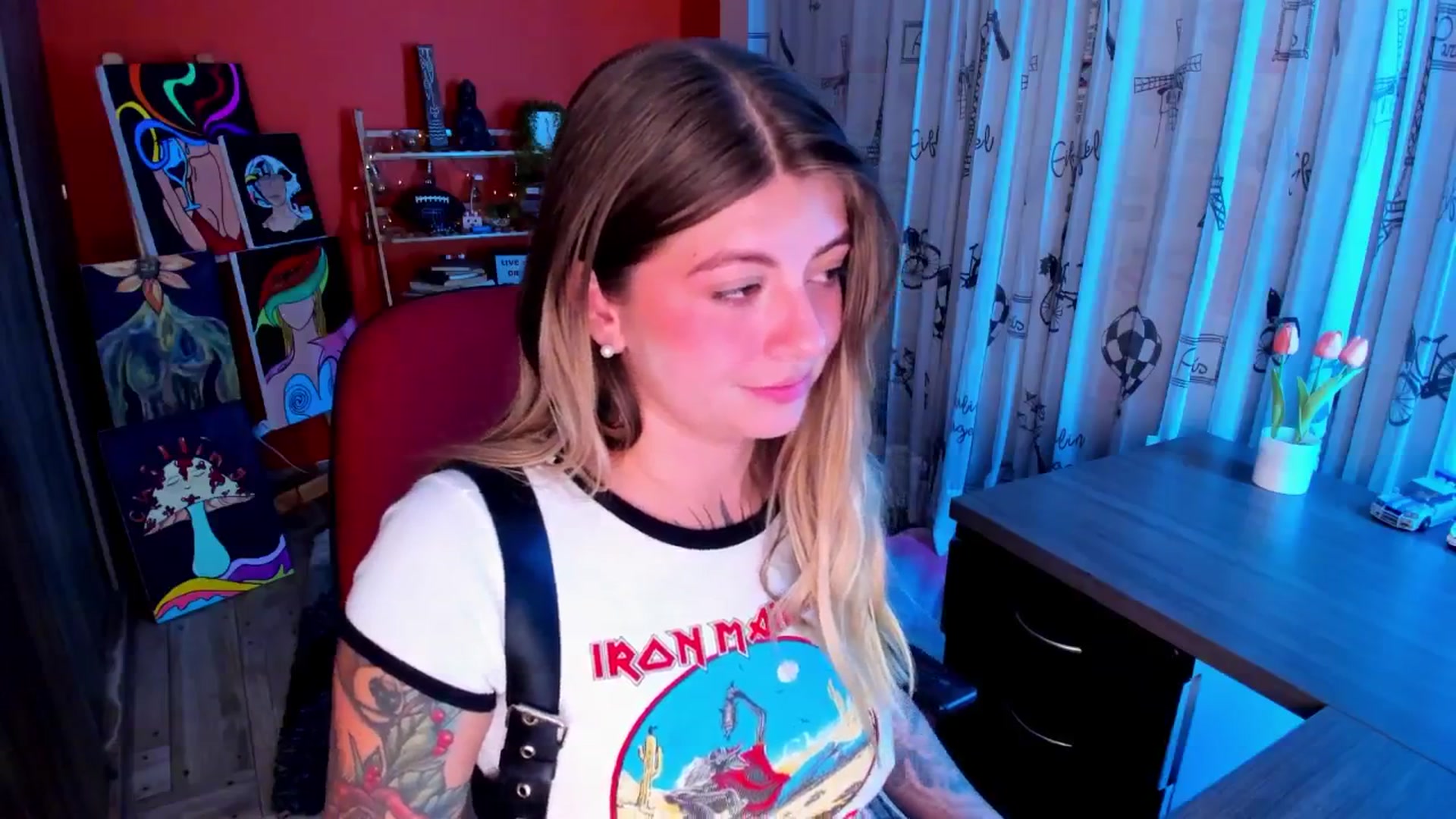 Gallery image thumbnail from Emmaa_hostt's myfreecams stream on, 07/13/2025, 03:34 image 12 of 20