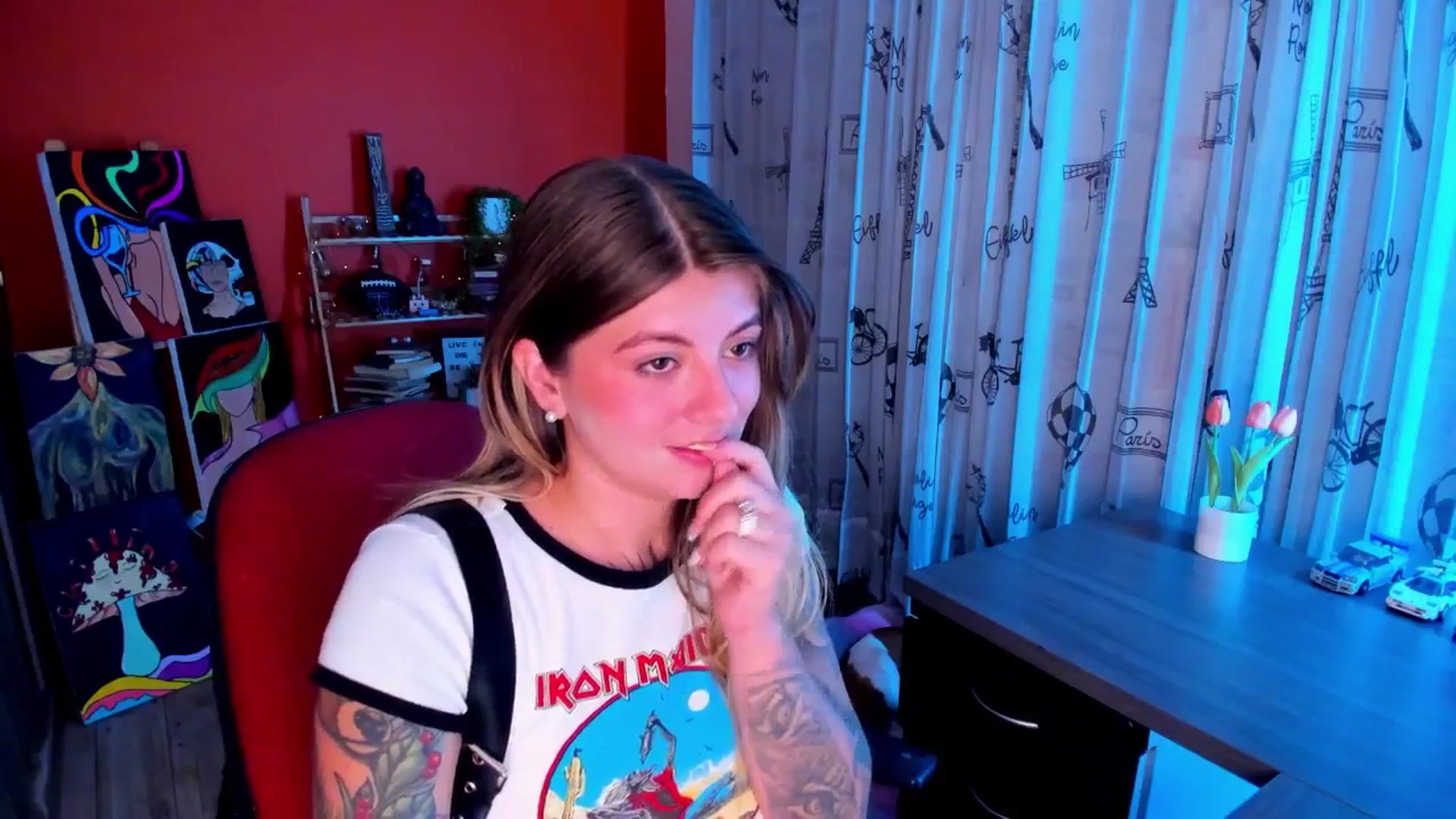 Gallery image thumbnail from Emmaa_hostt's myfreecams stream on, 07/13/2025, 03:34 image 8 of 20