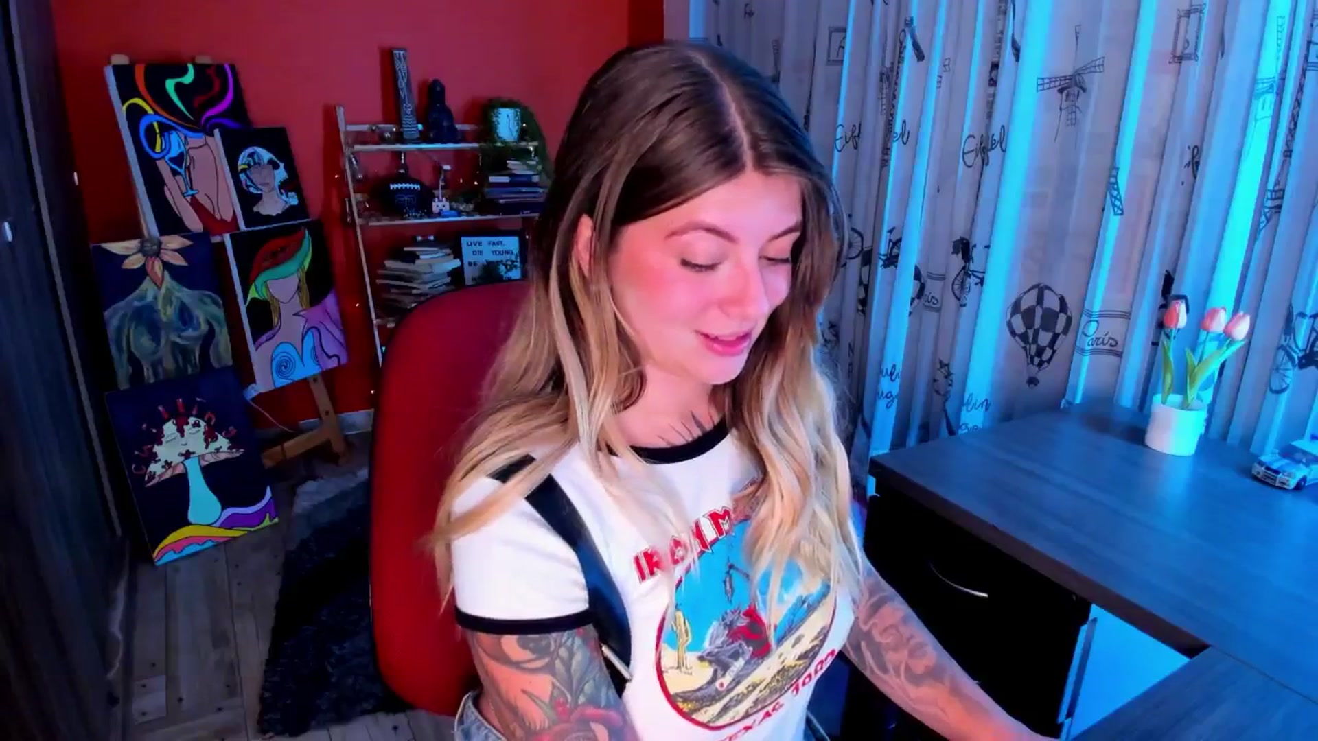Gallery image thumbnail from Emmaa_hostt's myfreecams stream on, 07/13/2025, 03:34 image 19 of 20