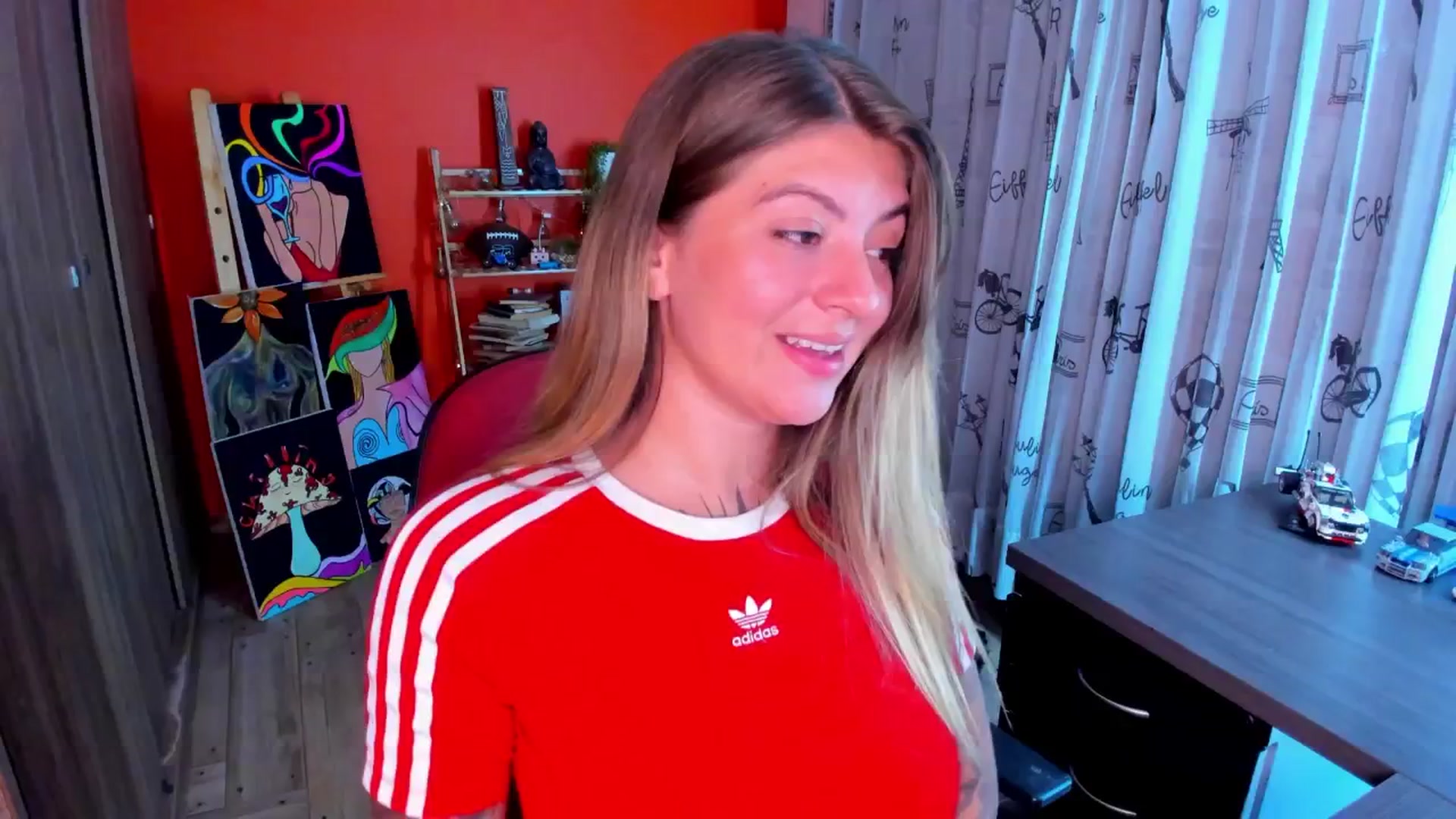 Gallery image thumbnail from Emmaa_hostt's myfreecams stream on, 07/30/2025, 03:55 image 19 of 20