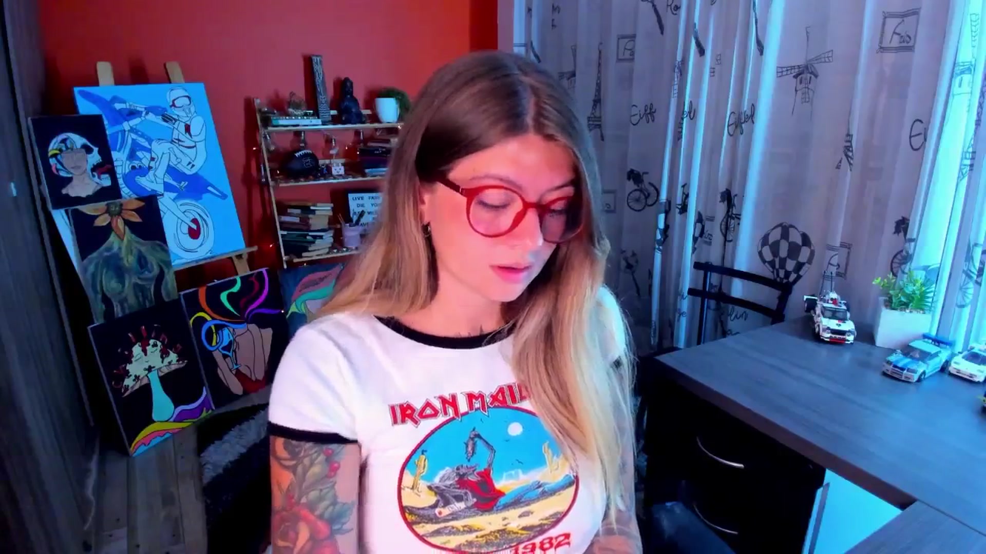 Gallery image thumbnail from Emmaa_hostt's myfreecams stream on, 08/08/2025, 02:18 image 11 of 20