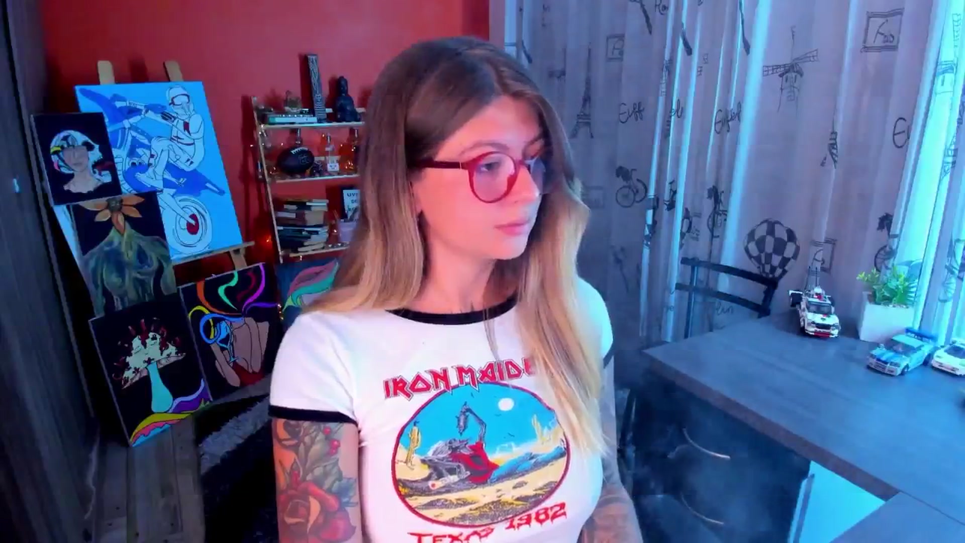 Gallery image thumbnail from Emmaa_hostt's myfreecams stream on, 08/08/2025, 02:18 image 12 of 20