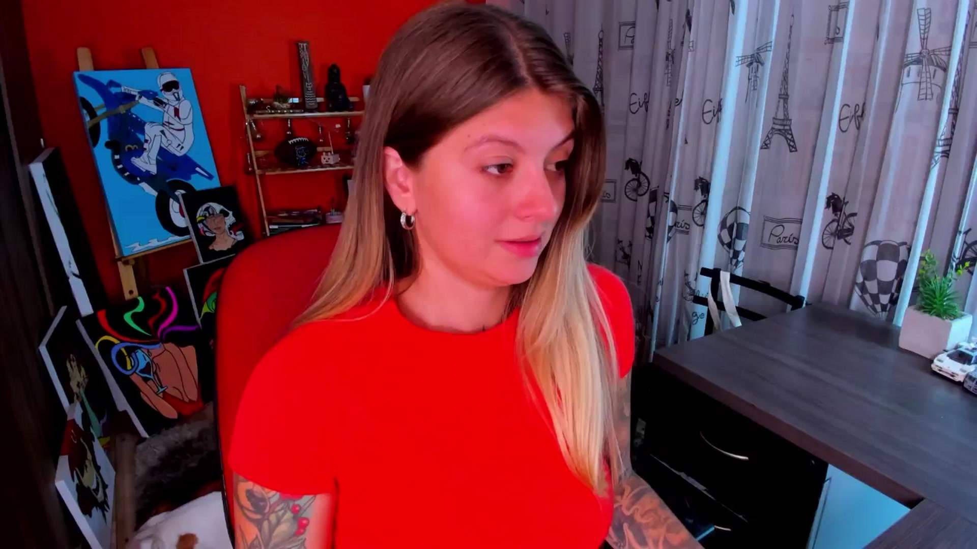 Gallery image thumbnail from Emmaa_hostt's myfreecams stream on, 08/26/2025, 02:10 image 12 of 20