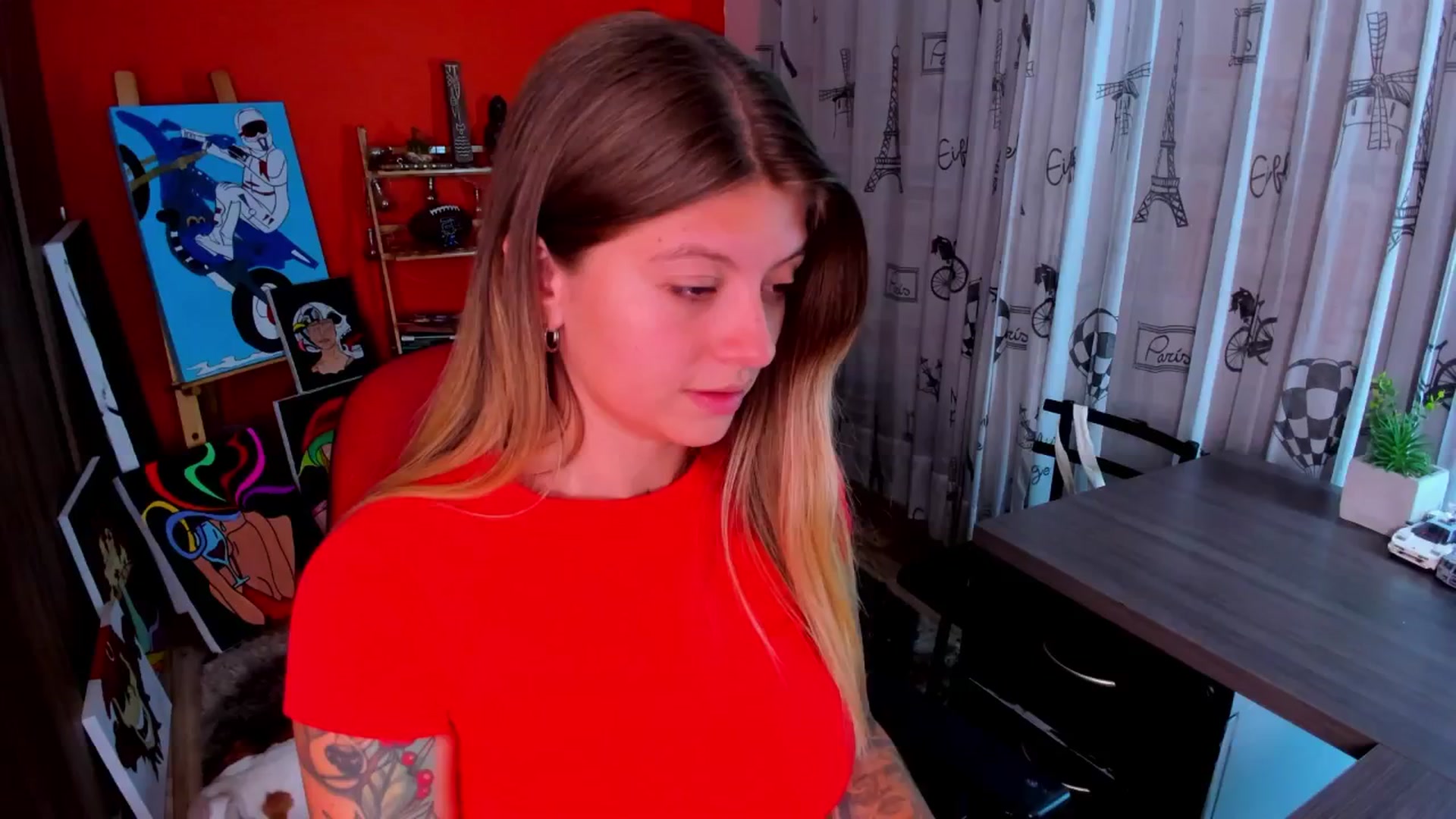 Gallery image thumbnail from Emmaa_hostt's myfreecams stream on, 08/26/2025, 02:10 image 13 of 20