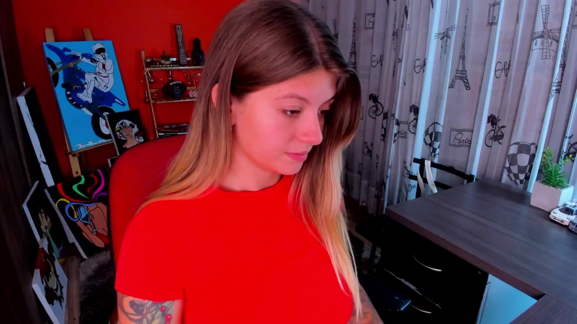 Gallery image thumbnail from Emmaa_hostt's myfreecams stream on, 08/26/2025, 02:10 image 9 of 20