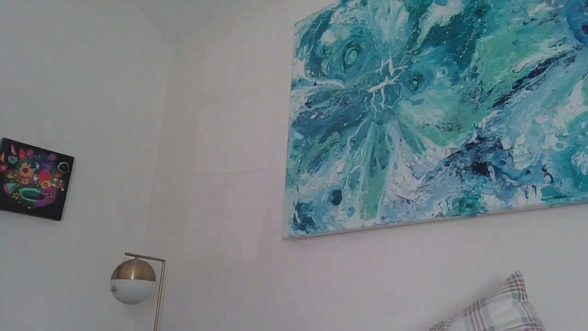 Gallery image thumbnail from EmmalineLime's myfreecams stream on, 03/17/2024, 16:33 image 18 of 20