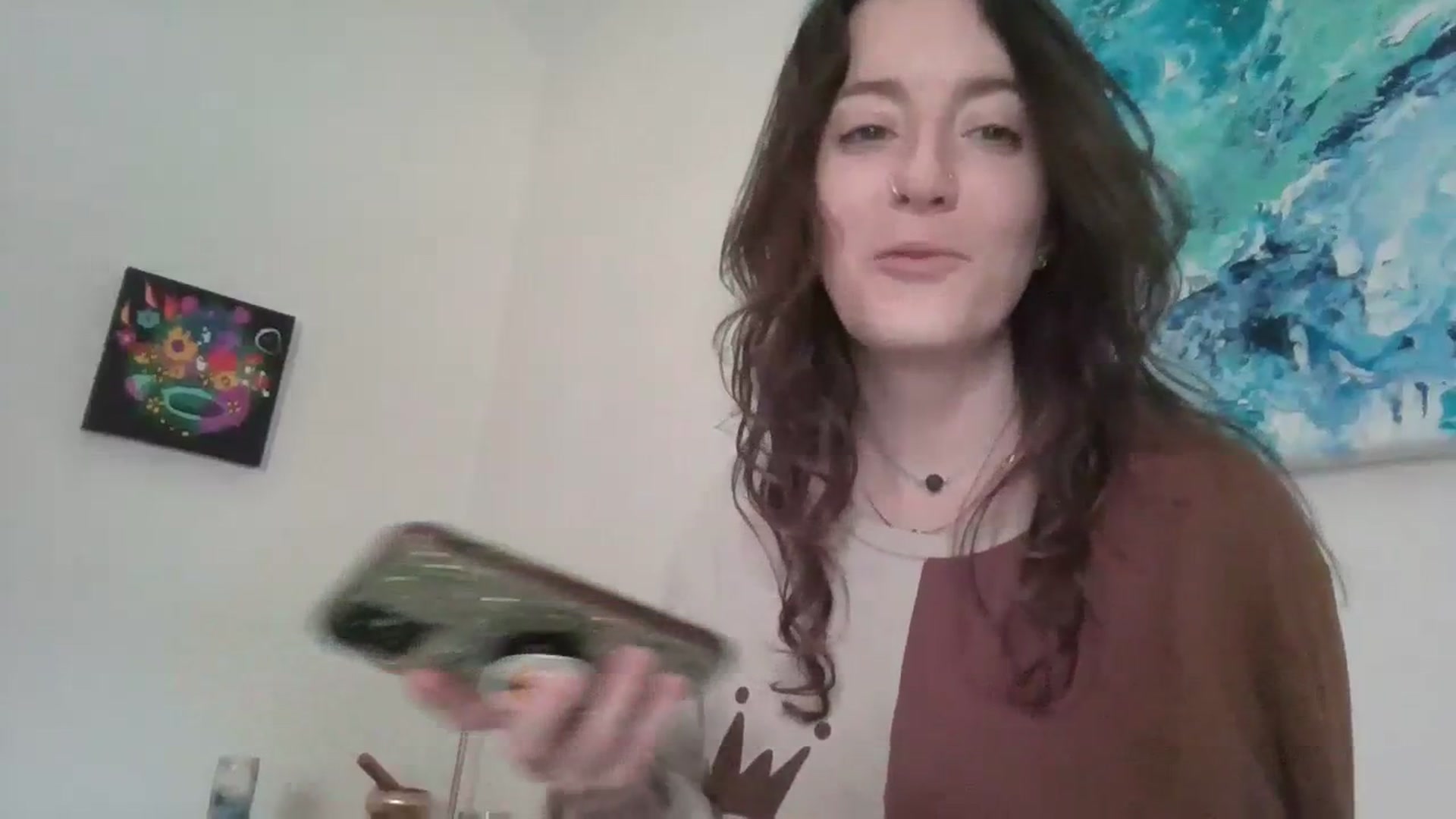 Gallery image thumbnail from EmmalineLime's myfreecams stream on, 03/17/2024, 16:33 image 6 of 20