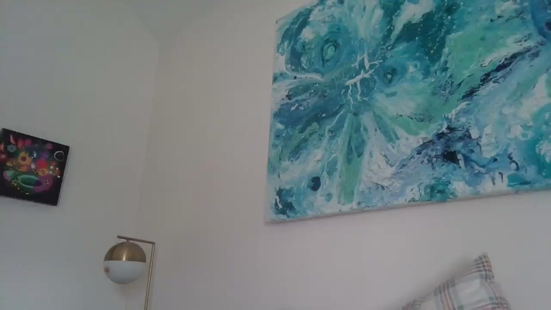 Gallery image thumbnail from EmmalineLime's myfreecams stream on, 03/17/2024, 16:33 image 15 of 20