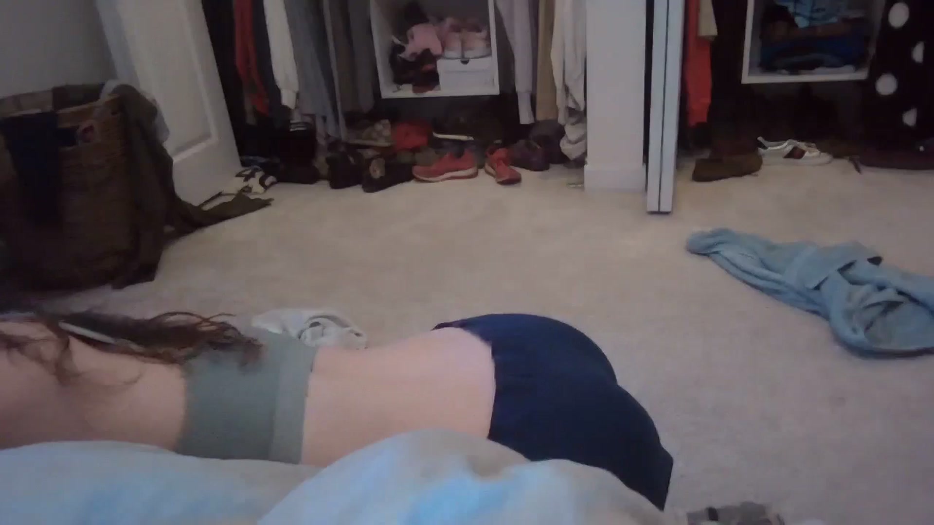 Gallery image thumbnail from EmmalineLime's myfreecams stream on, 04/07/2024, 24:37 image 8 of 20