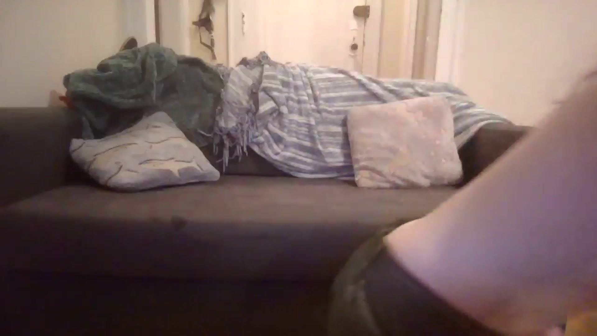 Gallery image thumbnail from EmmalineLime's myfreecams stream on, 04/18/2024, 06:36 image 17 of 20