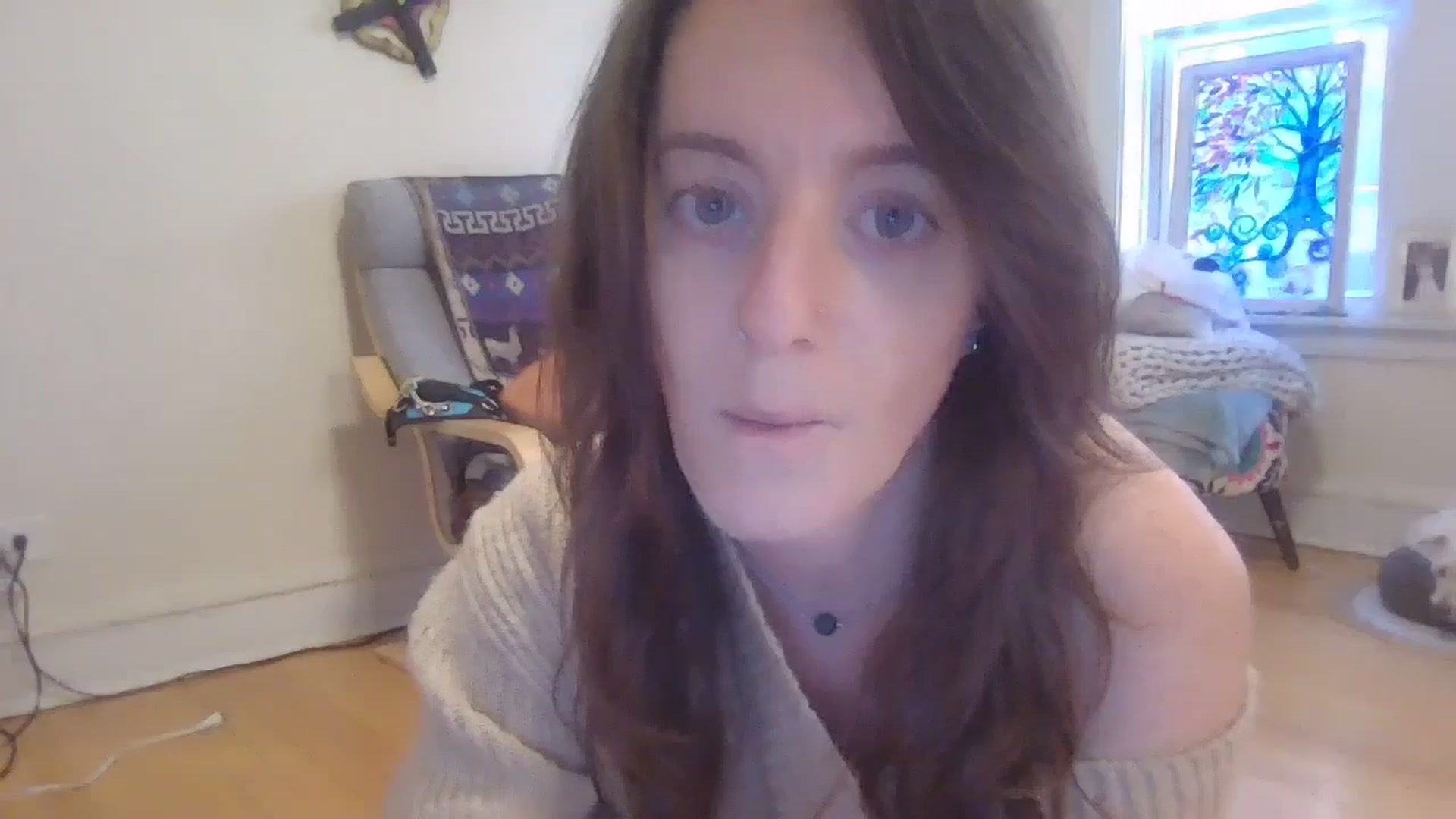 Gallery image thumbnail from EmmalineLime's myfreecams stream on, 05/05/2024, 22:39 image 5 of 20
