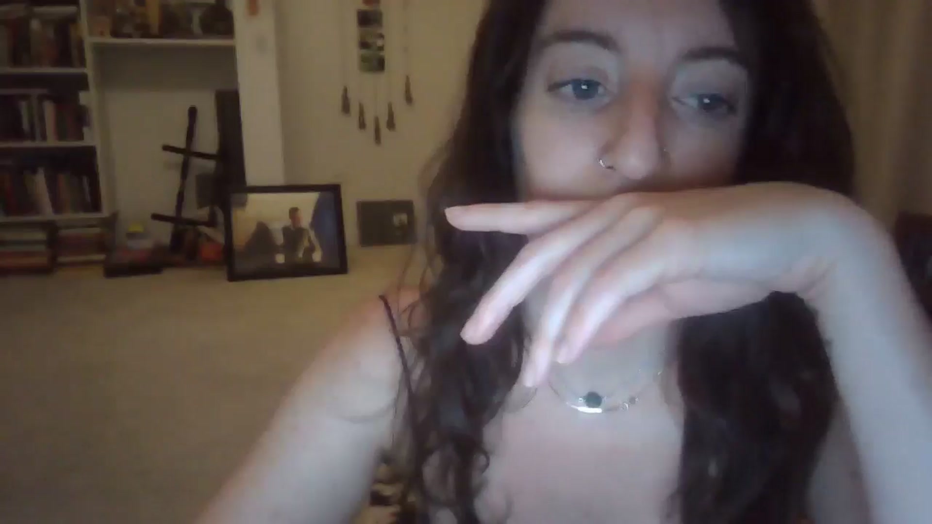 Gallery image thumbnail from EmmalineLime's myfreecams stream on, 05/08/2024, 01:15 image 17 of 20