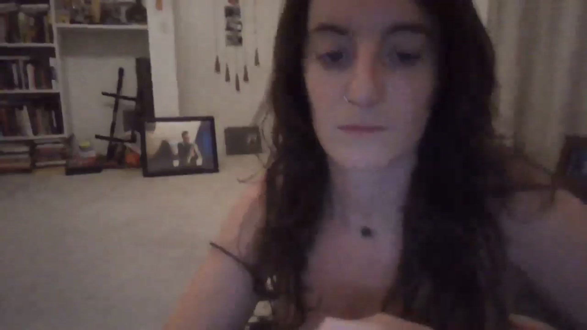 Gallery image thumbnail from EmmalineLime's myfreecams stream on, 05/08/2024, 01:15 image 18 of 20