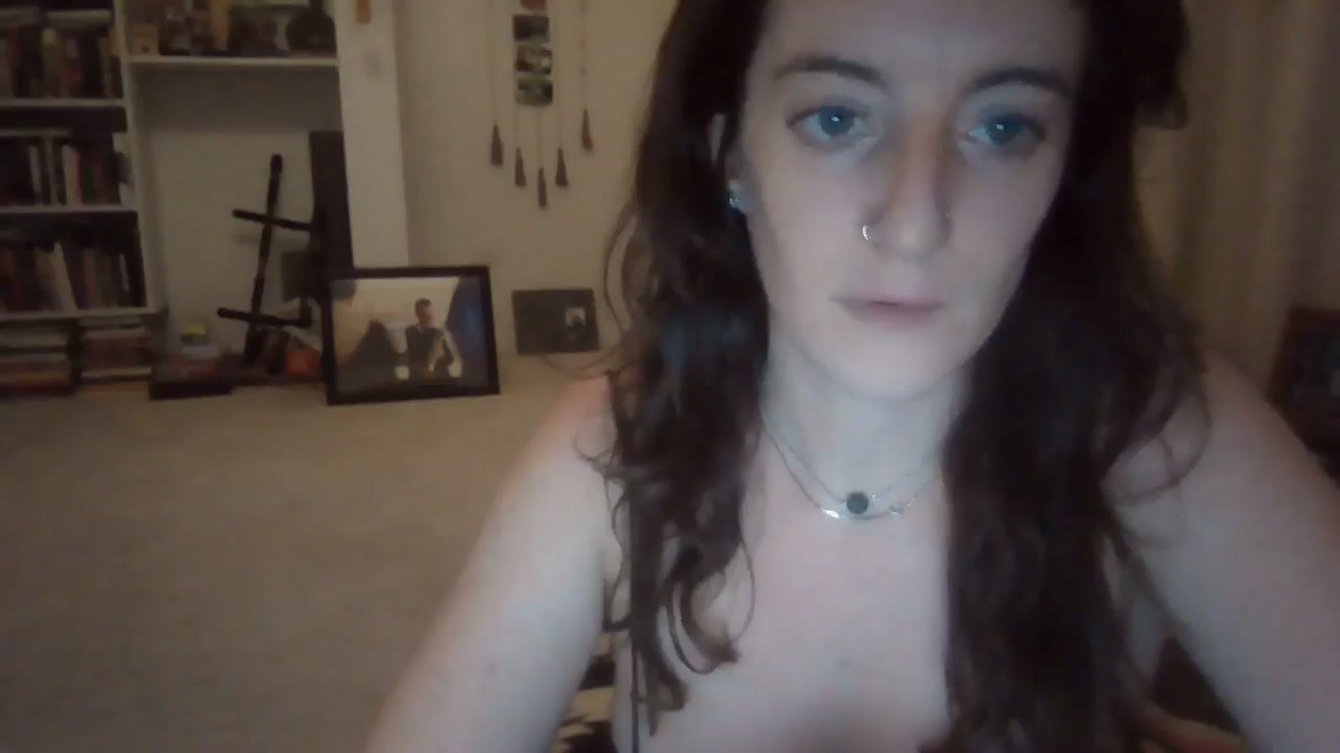 Gallery image thumbnail from EmmalineLime's myfreecams stream on, 05/08/2024, 01:15 image 16 of 20