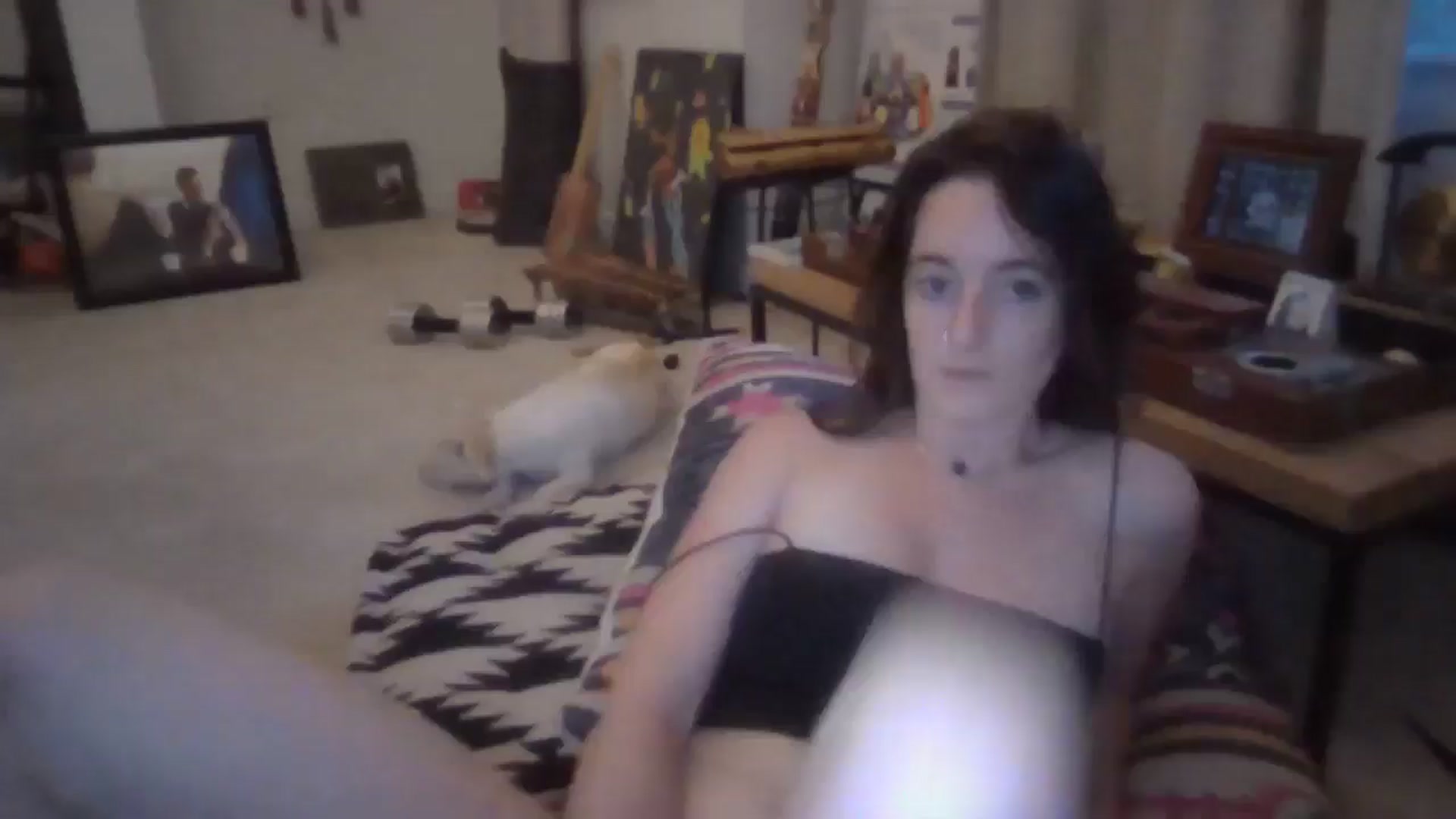 Gallery image thumbnail from EmmalineLime's myfreecams stream on, 05/08/2024, 01:15 image 14 of 20