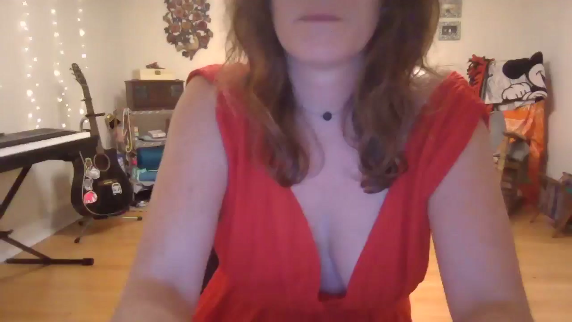 Gallery image thumbnail from EmmalineLime's myfreecams stream on, 07/14/2024, 02:42 image 4 of 20