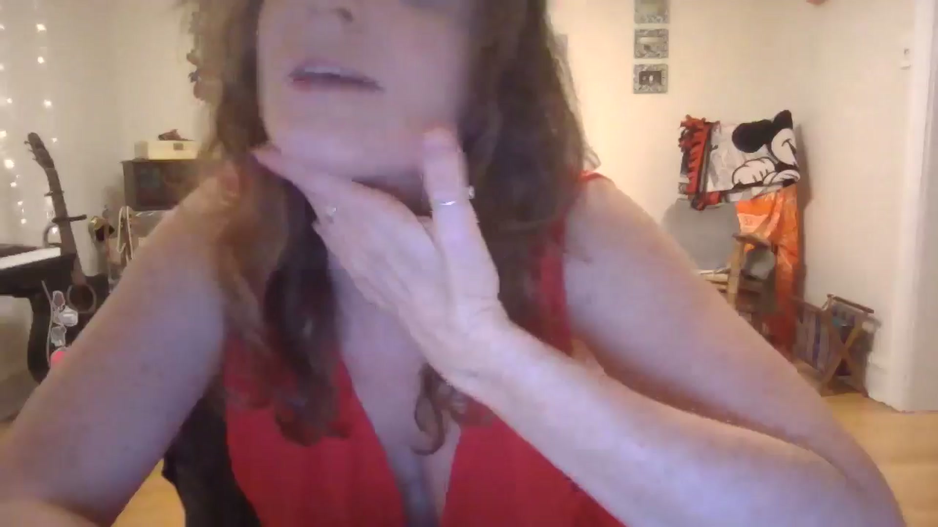 Gallery image thumbnail from EmmalineLime's myfreecams stream on, 07/14/2024, 02:42 image 8 of 20