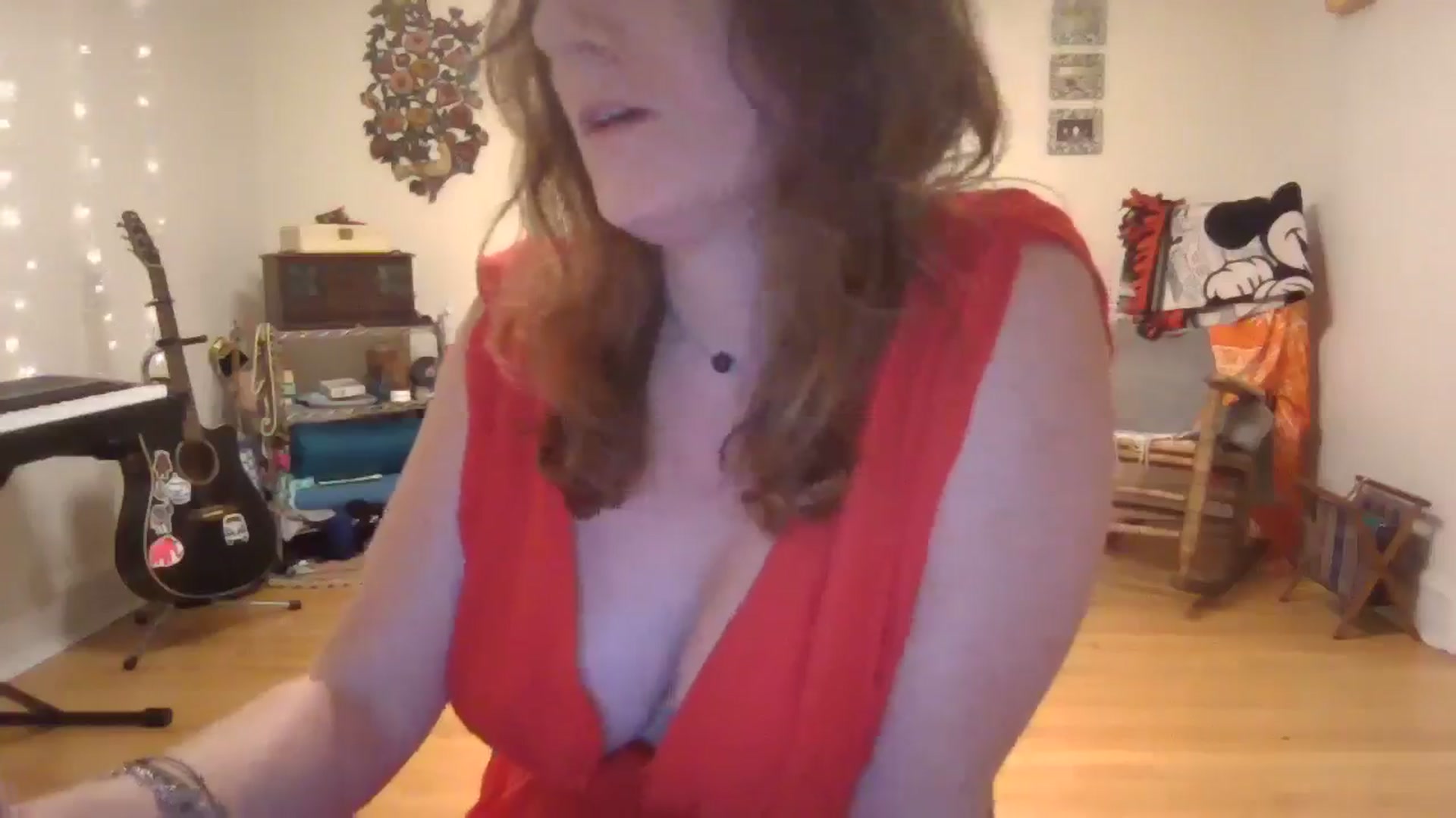Gallery image thumbnail from EmmalineLime's myfreecams stream on, 07/14/2024, 02:42 image 11 of 20
