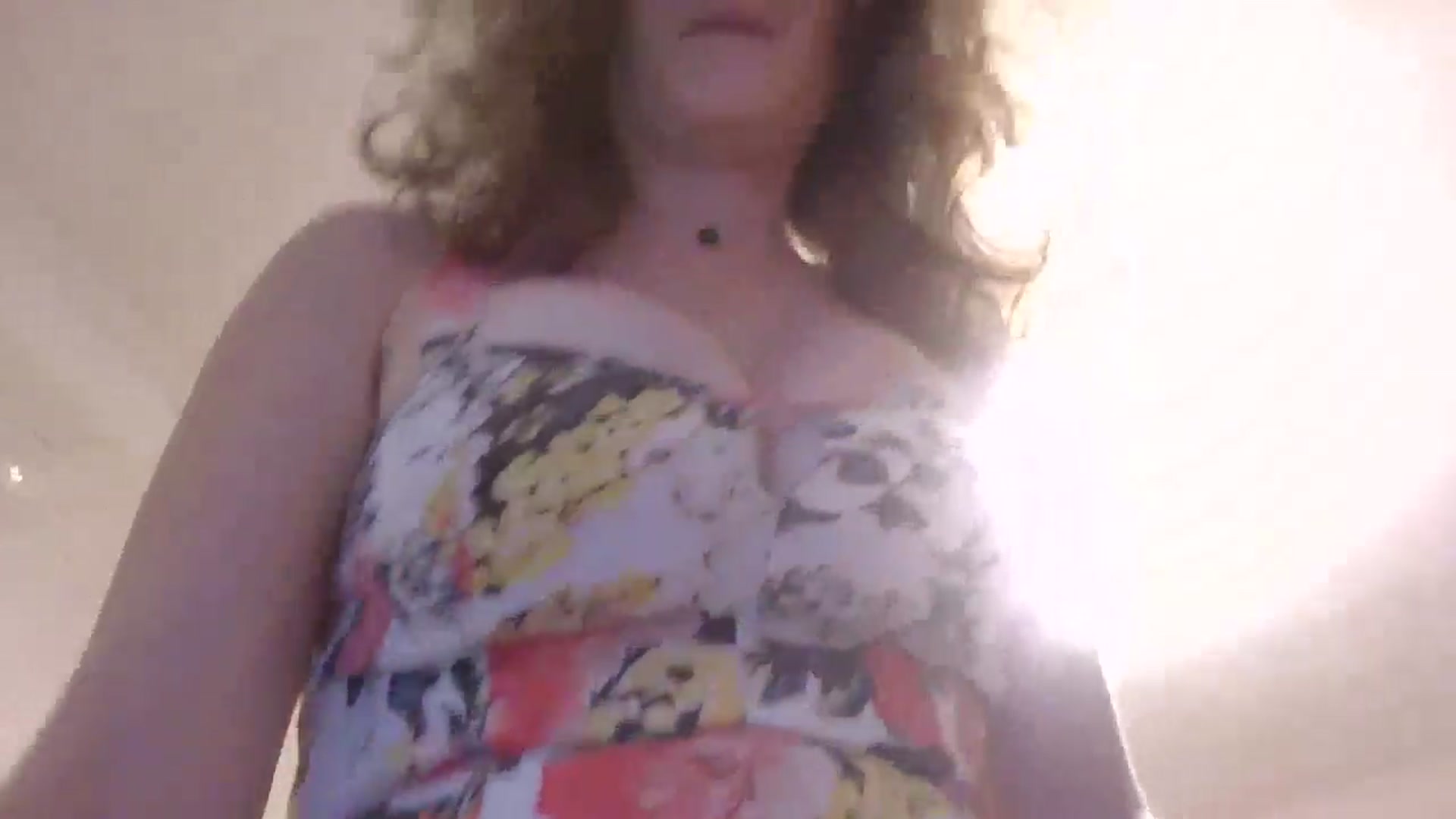Gallery image thumbnail from EmmalineLime's myfreecams stream on, 07/15/2024, 24:58 image 16 of 20