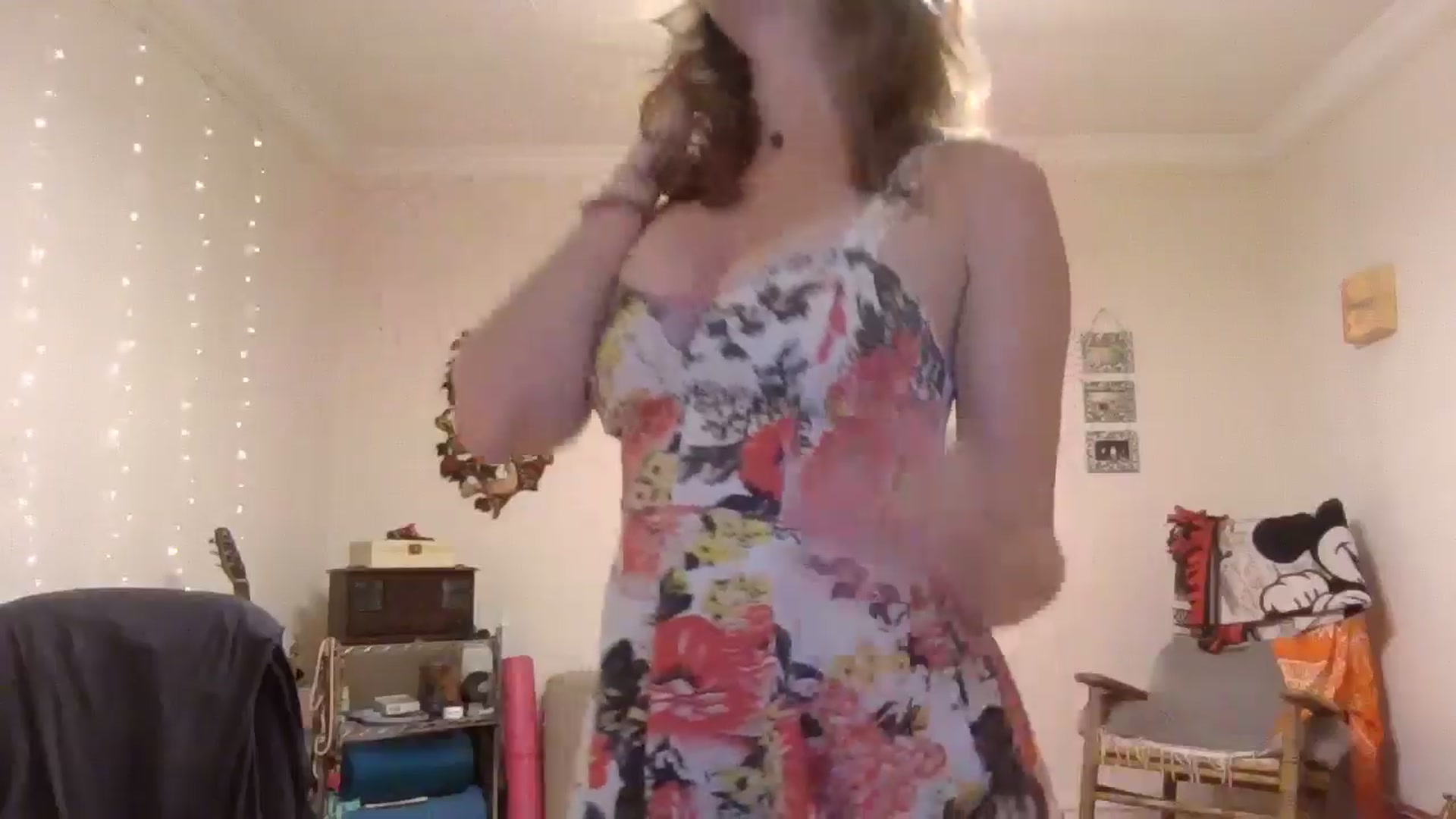 Gallery image thumbnail from EmmalineLime's myfreecams stream on, 07/15/2024, 02:46 image 5 of 20