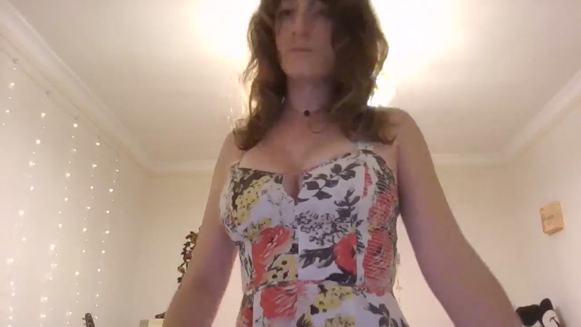 Gallery image thumbnail from EmmalineLime's myfreecams stream on, 07/15/2024, 03:39 image 10 of 20