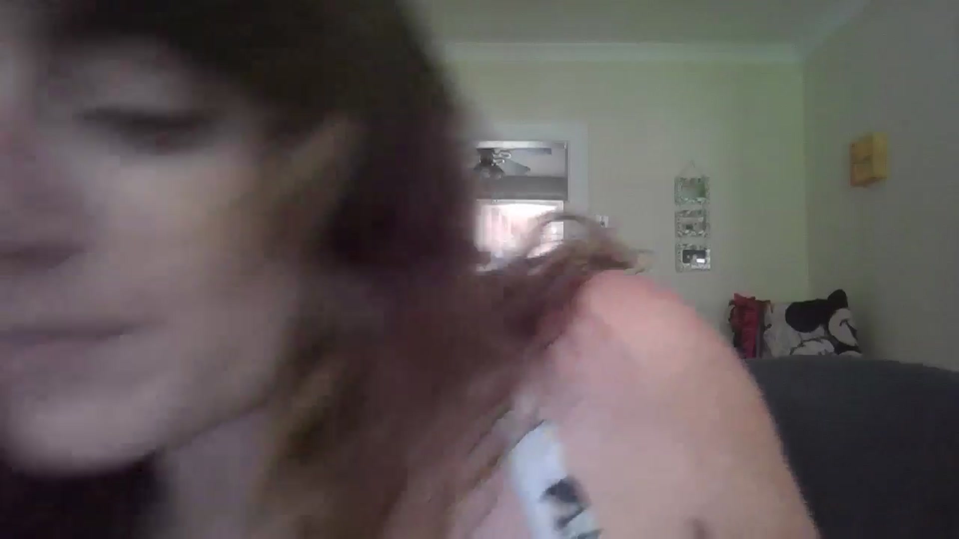 Gallery image thumbnail from EmmalineLime's myfreecams stream on, 07/27/2024, 20:21 image 11 of 20
