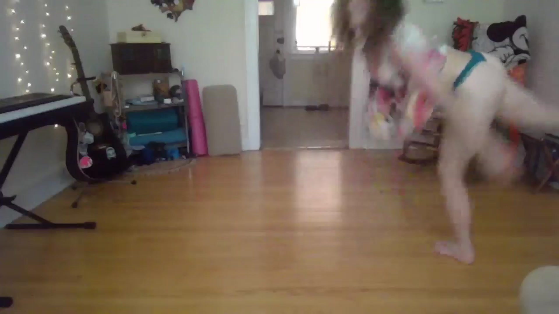 Gallery image thumbnail from EmmalineLime's myfreecams stream on, 07/27/2024, 22:00 image 9 of 20