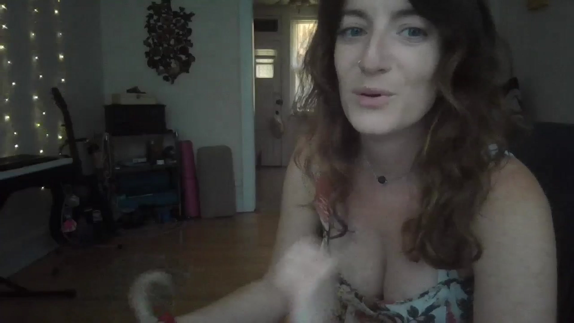 Gallery image thumbnail from EmmalineLime's myfreecams stream on, 07/27/2024, 23:26 image 2 of 20