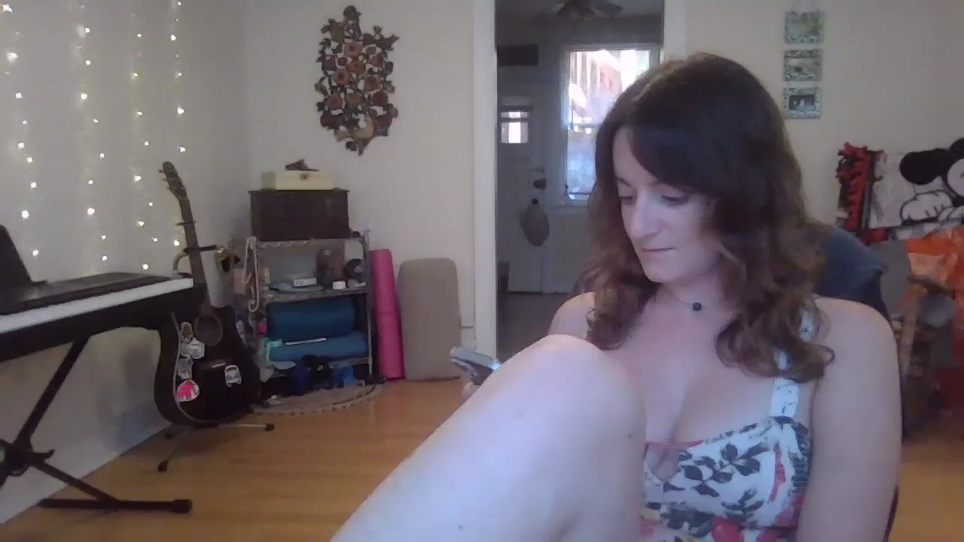 Gallery image thumbnail from EmmalineLime's myfreecams stream on, 07/27/2024, 23:26 image 11 of 20