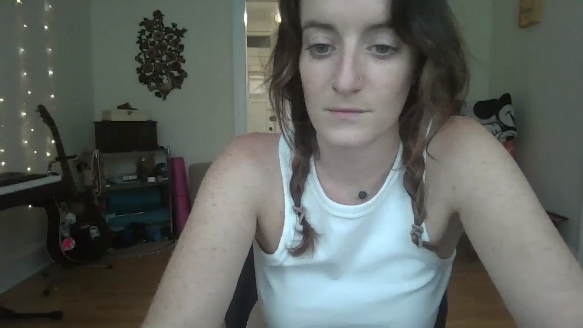 Gallery image thumbnail from EmmalineLime's myfreecams stream on, 07/30/2024, 22:59 image 10 of 20