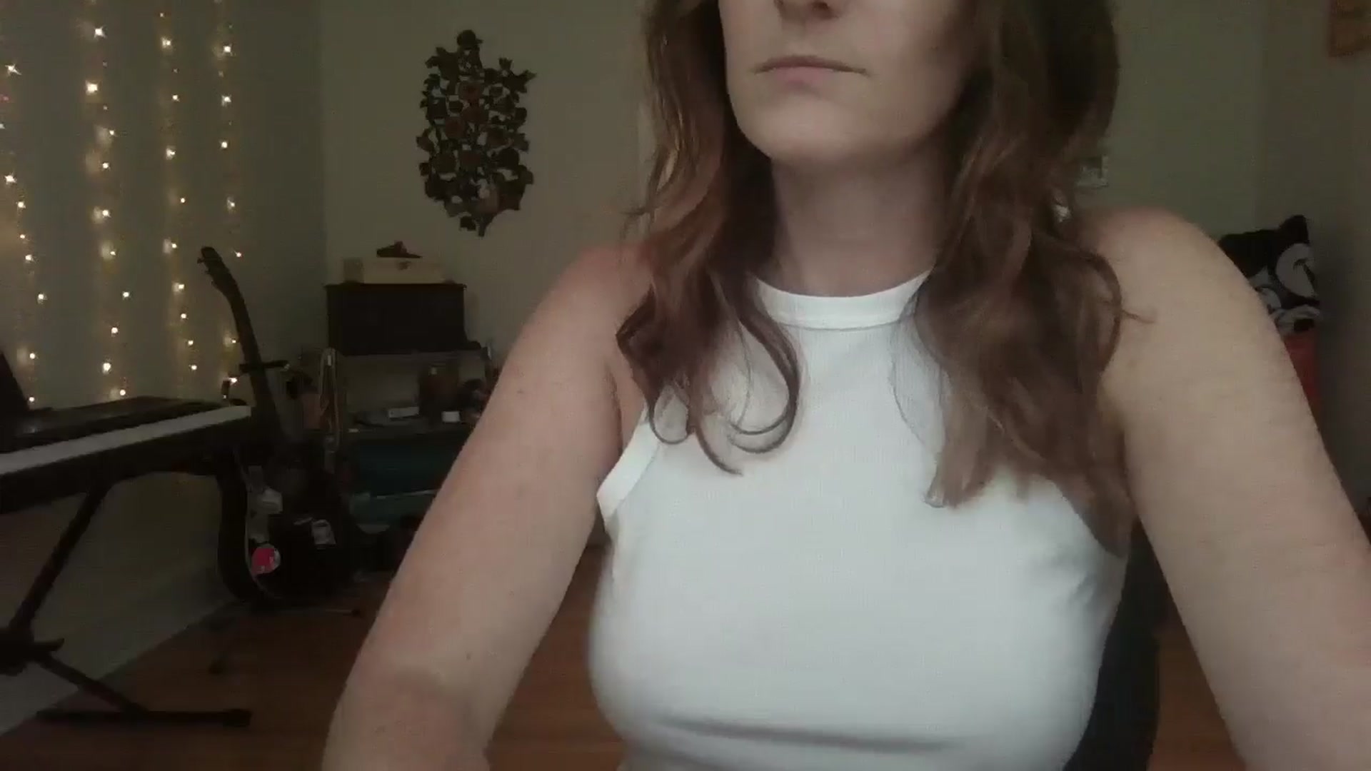 Gallery image thumbnail from EmmalineLime's myfreecams stream on, 07/30/2024, 22:59 image 13 of 20