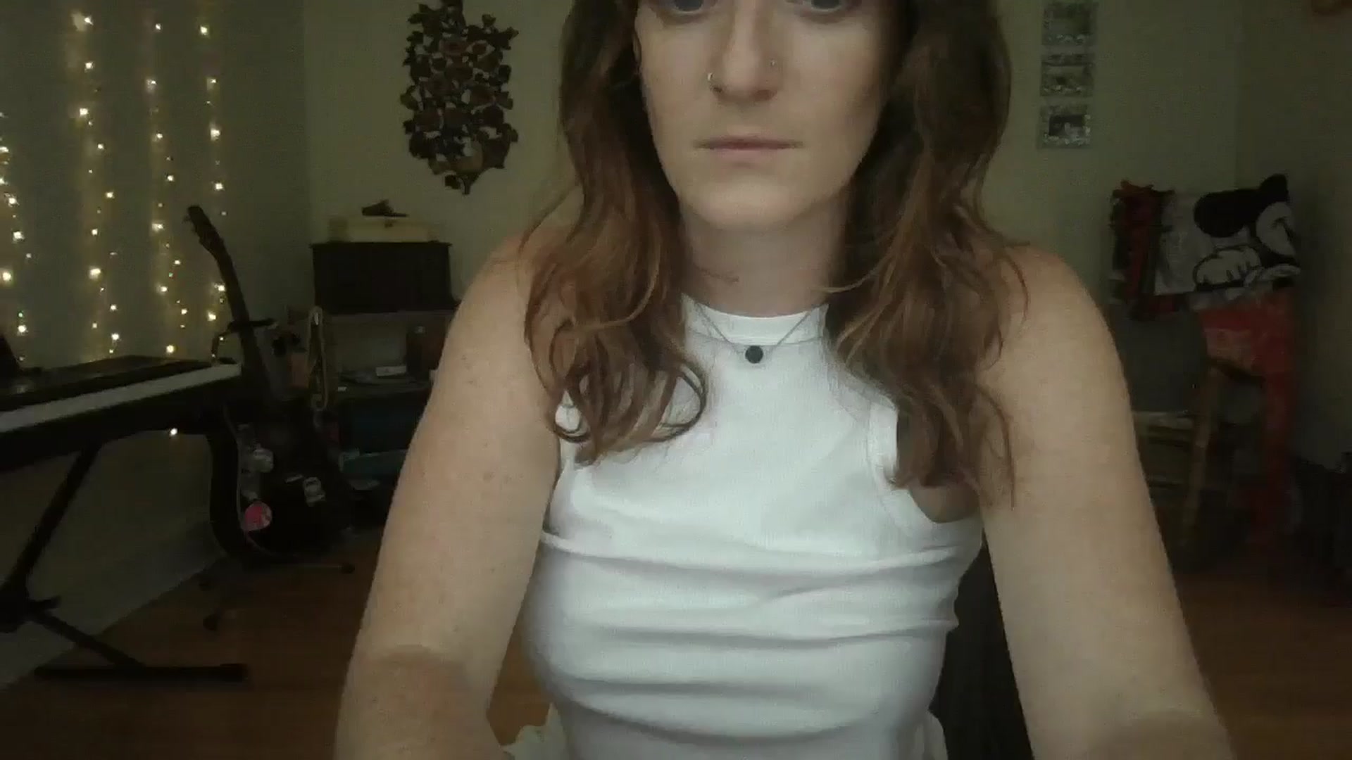 Gallery image thumbnail from EmmalineLime's myfreecams stream on, 07/30/2024, 23:47 image 5 of 20