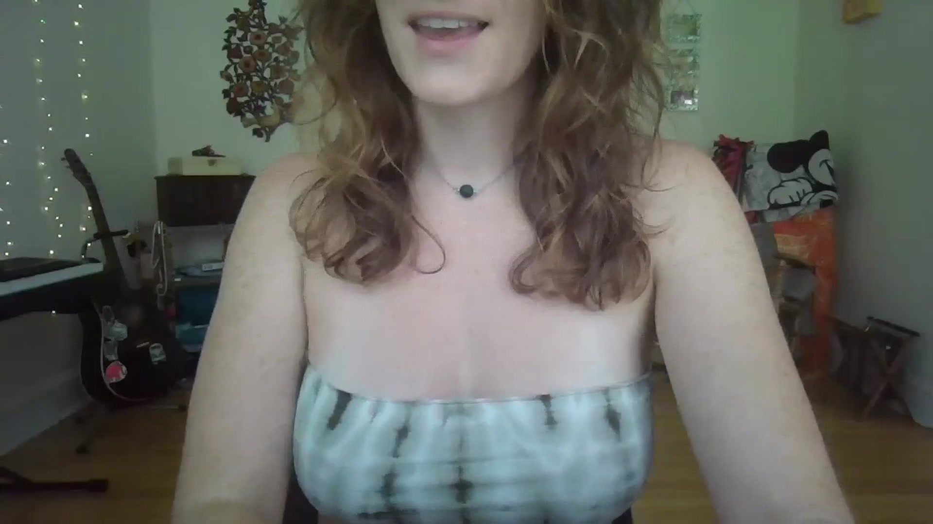 Gallery image thumbnail from EmmalineLime's myfreecams stream on, 08/02/2024, 20:12 image 11 of 20