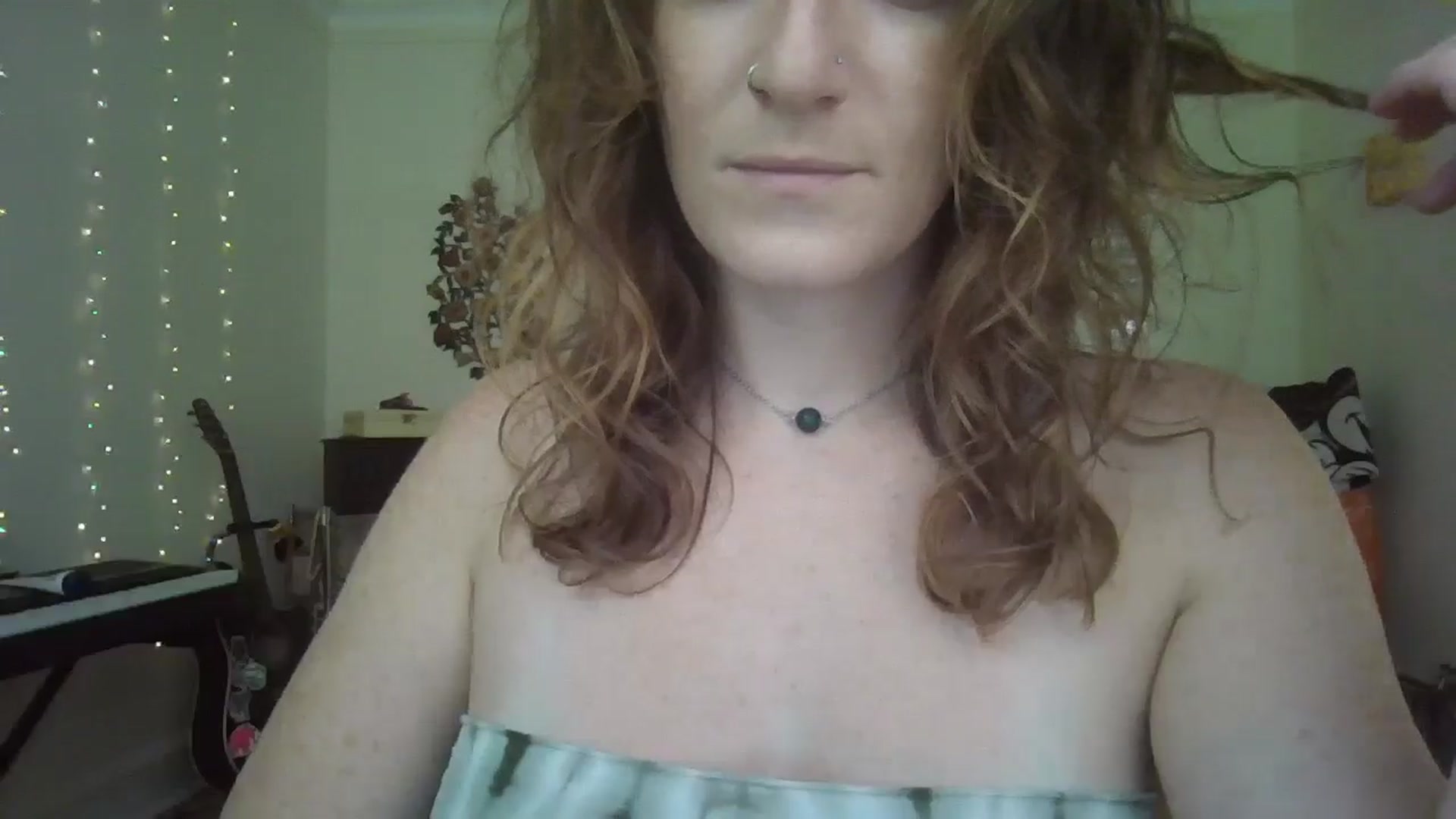 Gallery image thumbnail from EmmalineLime's myfreecams stream on, 08/02/2024, 20:12 image 20 of 20