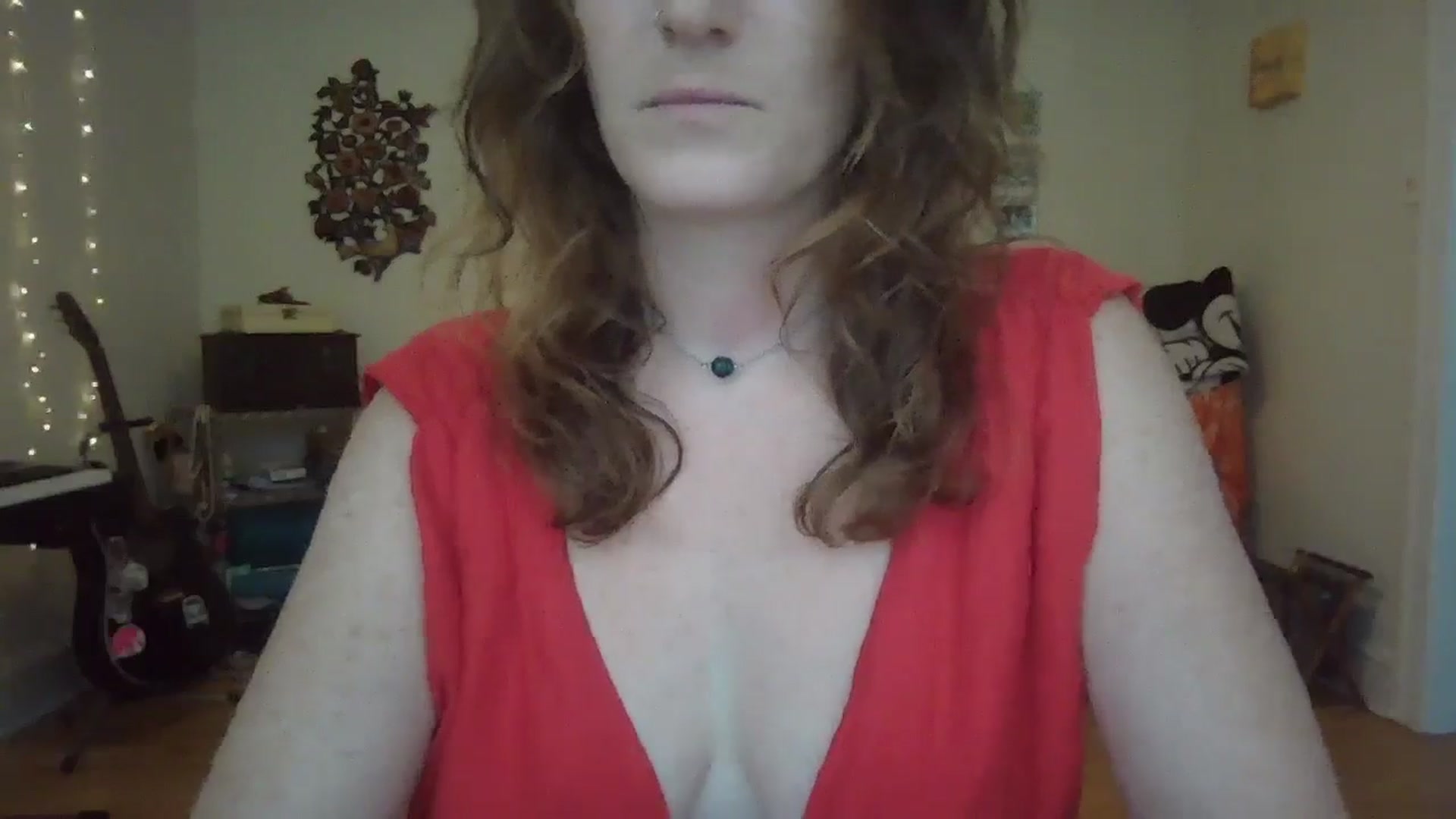 Gallery image thumbnail from EmmalineLime's myfreecams stream on, 08/02/2024, 23:14 image 9 of 20