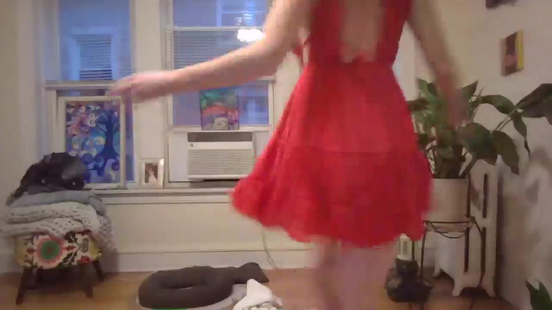 Gallery image thumbnail from EmmalineLime's myfreecams stream on, 08/03/2024, 01:13 image 19 of 20