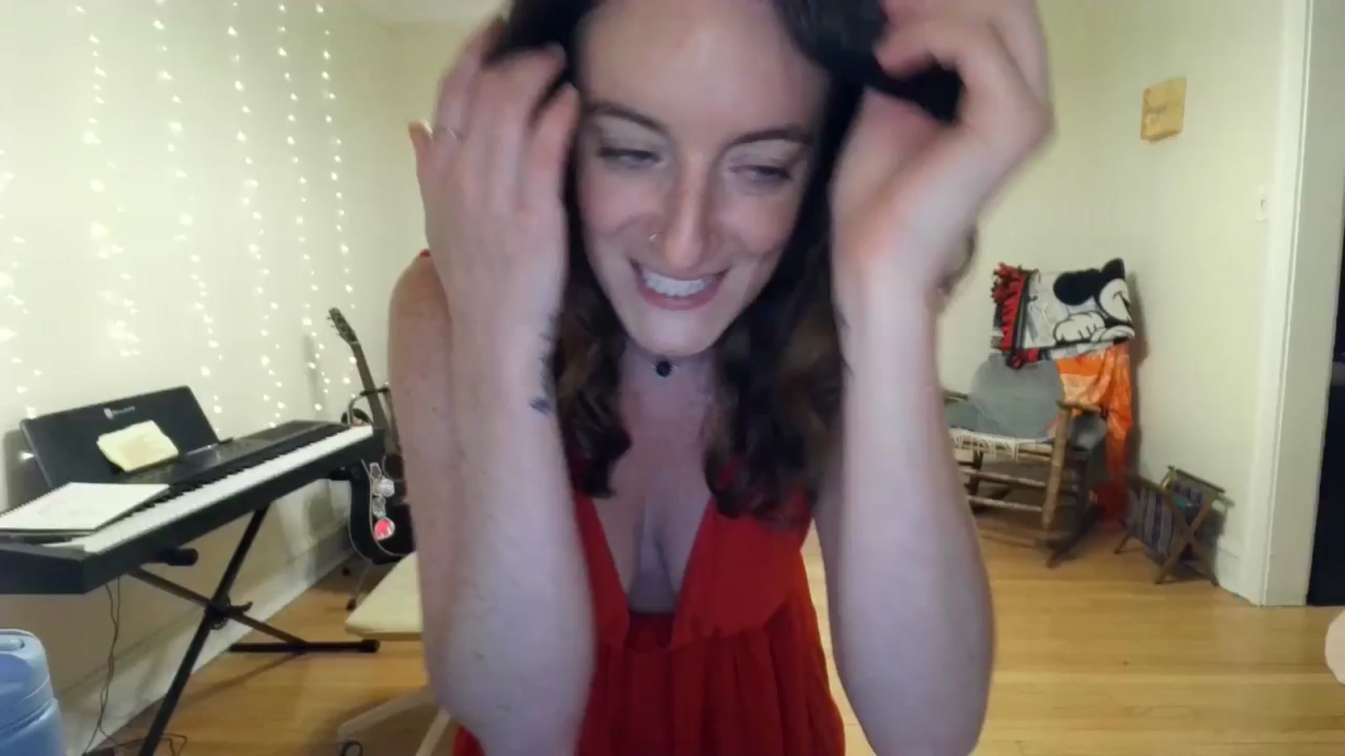 Gallery image thumbnail from EmmalineLime's myfreecams stream on, 08/03/2024, 02:16 image 13 of 20