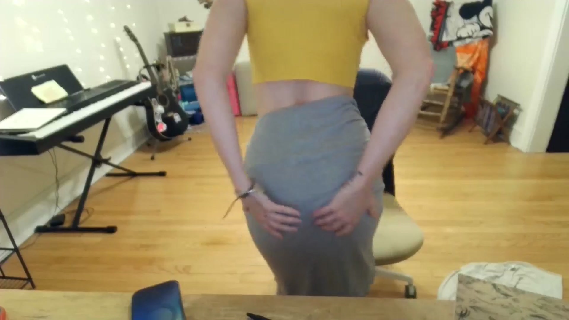 Gallery image thumbnail from EmmalineLime's myfreecams stream on, 08/29/2024, 01:07 image 18 of 20