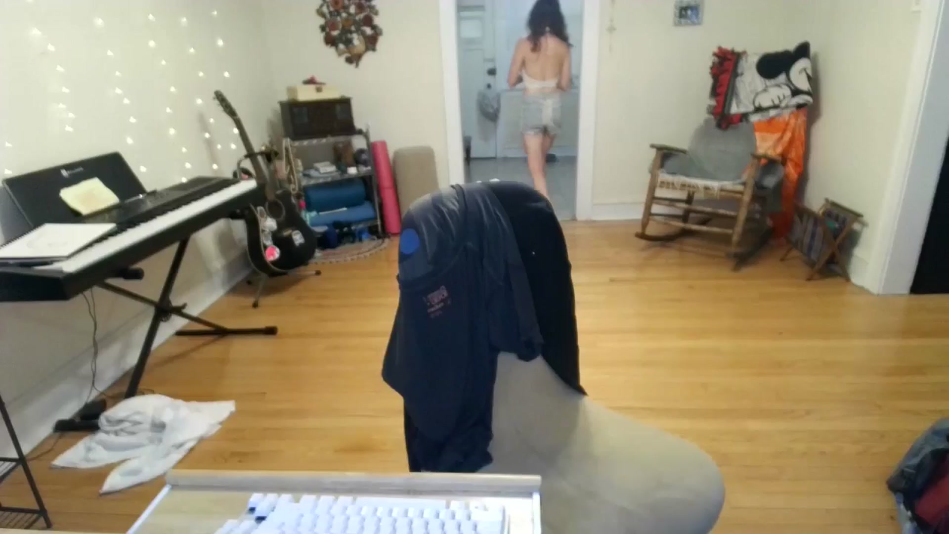 Gallery image thumbnail from EmmalineLime's myfreecams stream on, 08/29/2024, 23:17 image 13 of 20