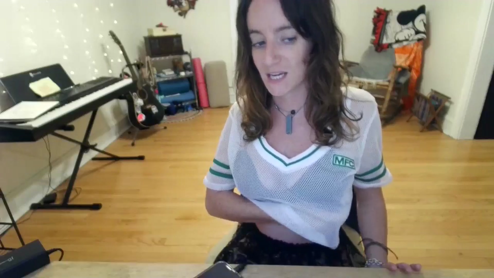 Gallery image thumbnail from EmmalineLime's myfreecams stream on, 08/30/2024, 23:47 image 12 of 20