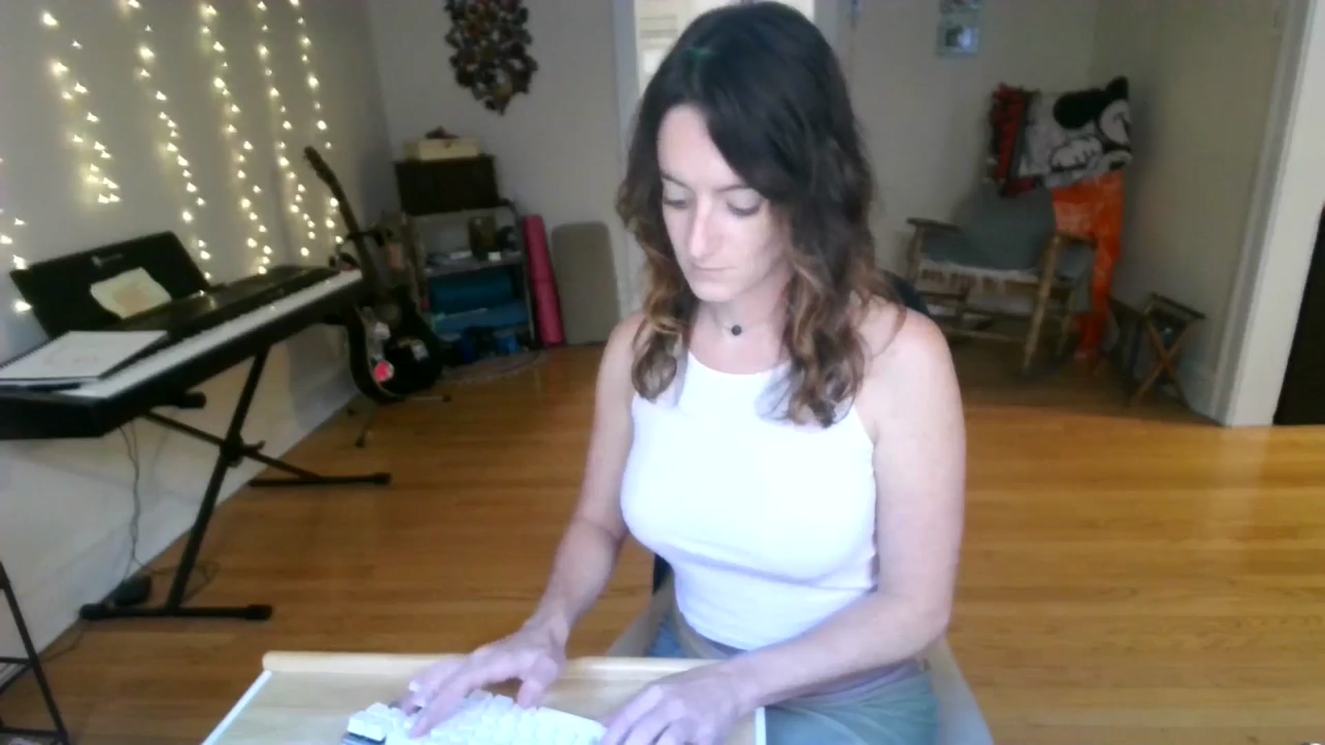 Gallery image thumbnail from EmmalineLime's myfreecams stream on, 09/01/2024, 01:50 image 2 of 20