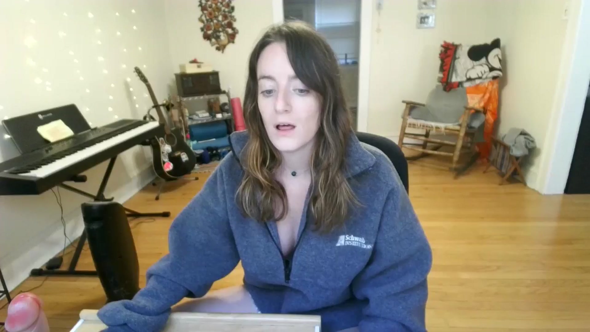 Gallery image thumbnail from EmmalineLime's myfreecams stream on, 09/08/2024, 20:39 image 2 of 20