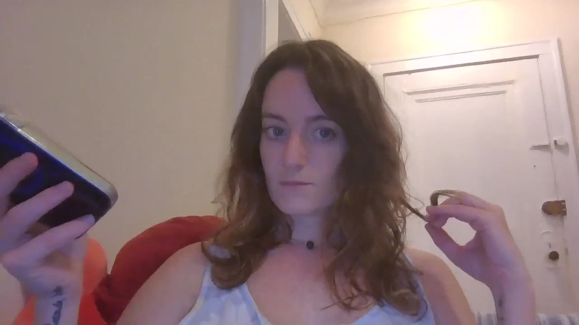 Gallery image thumbnail from EmmalineLime's myfreecams stream on, 09/15/2024, 07:54 image 4 of 20