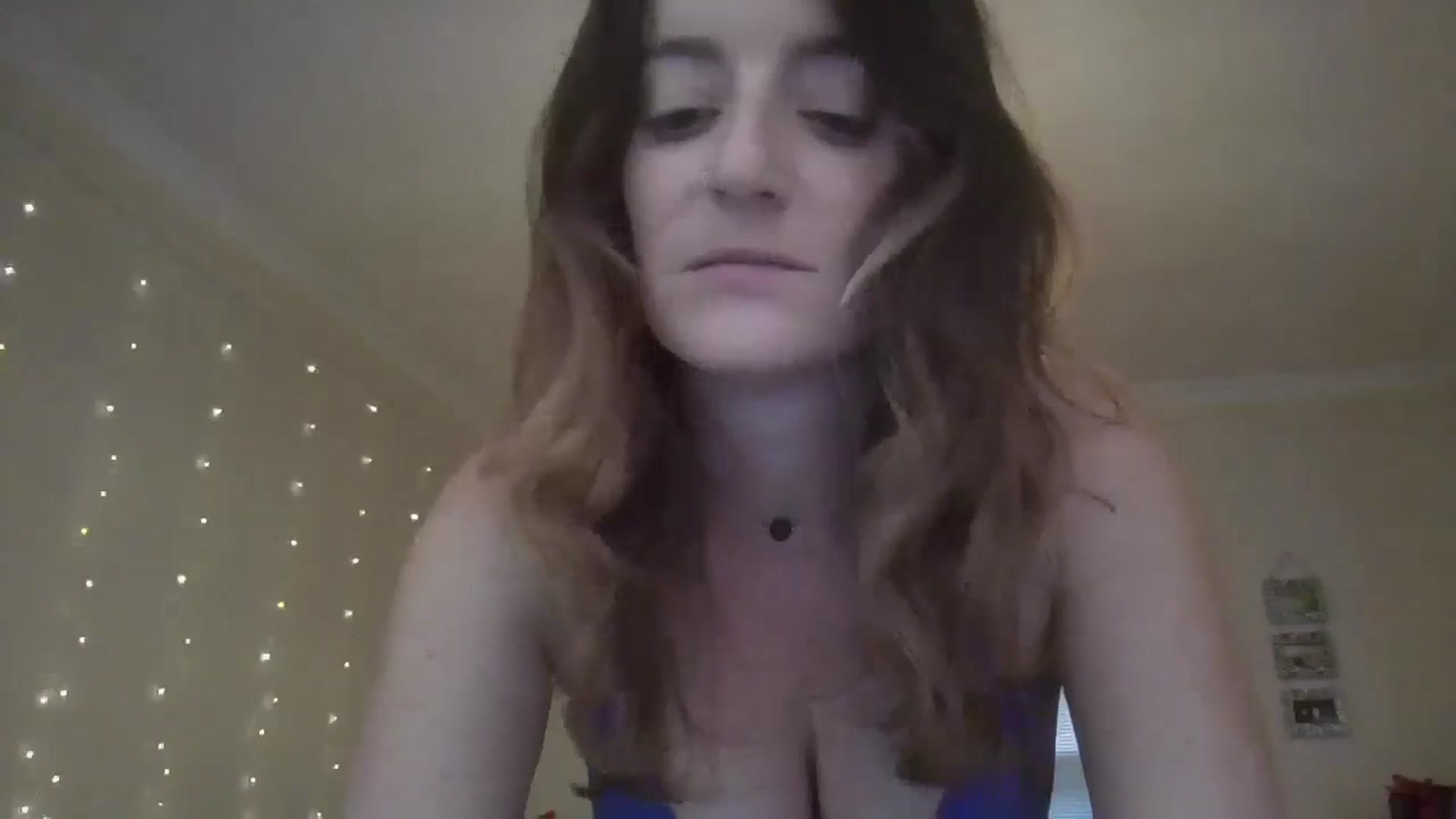Gallery image thumbnail from EmmalineLime's myfreecams stream on, 09/15/2024, 20:58 image 18 of 20