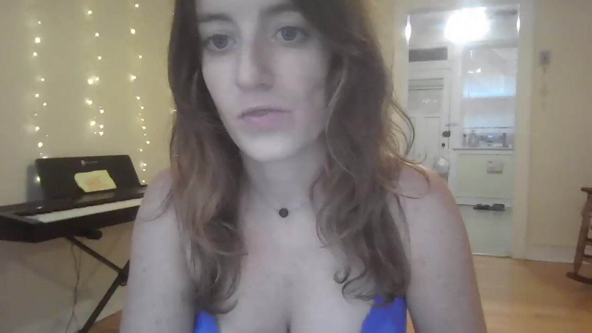 Gallery image thumbnail from EmmalineLime's myfreecams stream on, 09/15/2024, 22:14 image 4 of 20