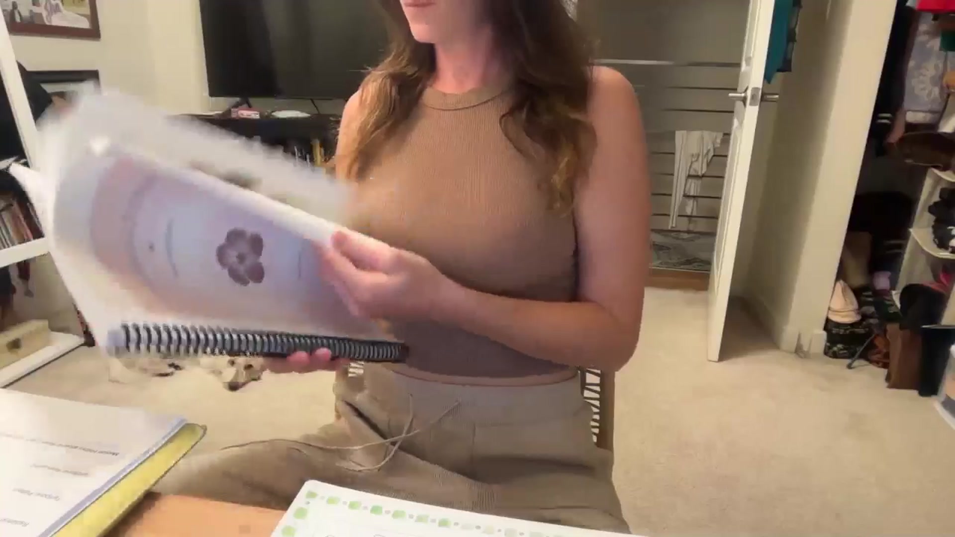 Gallery image thumbnail from EmmalineLime's myfreecams stream on, 09/16/2025, 24:29 image 13 of 20