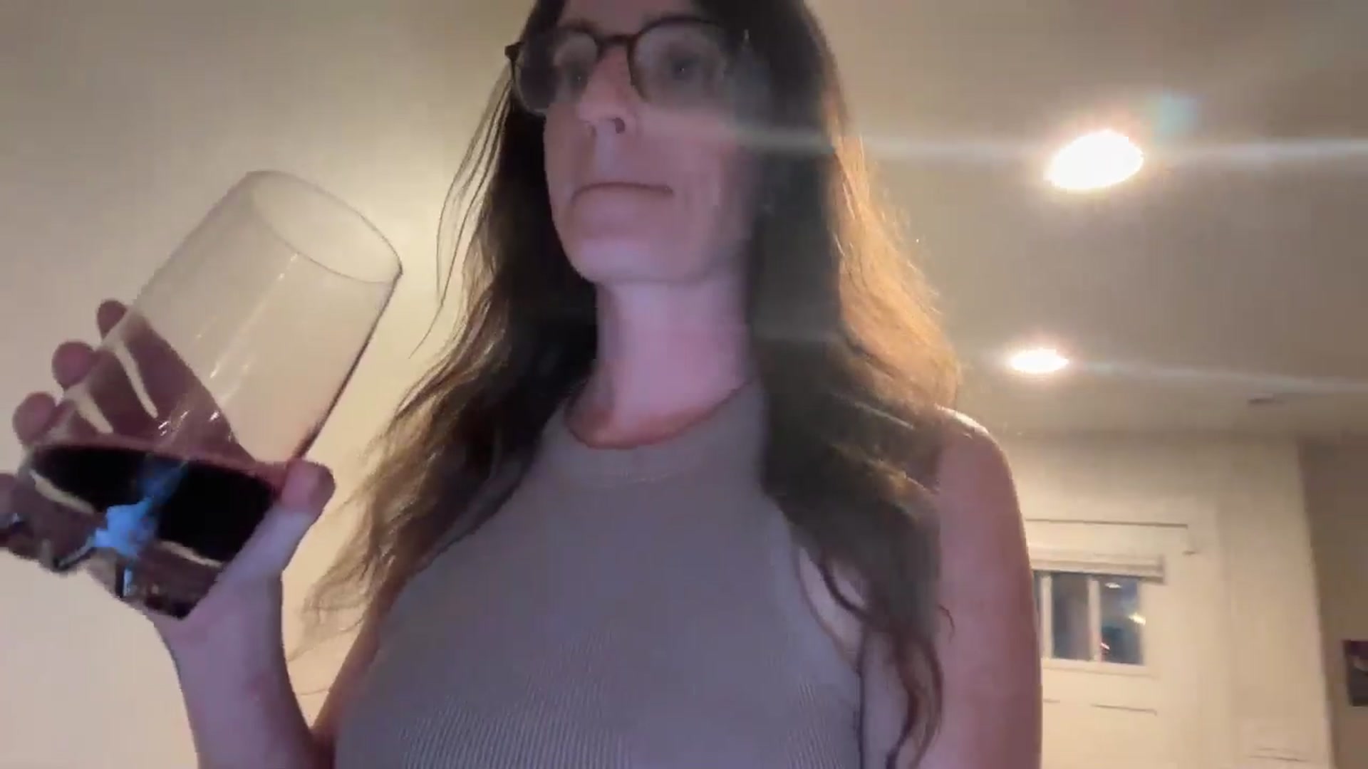 Gallery image thumbnail from EmmalineLime's myfreecams stream on, 09/16/2025, 24:29 image 3 of 20