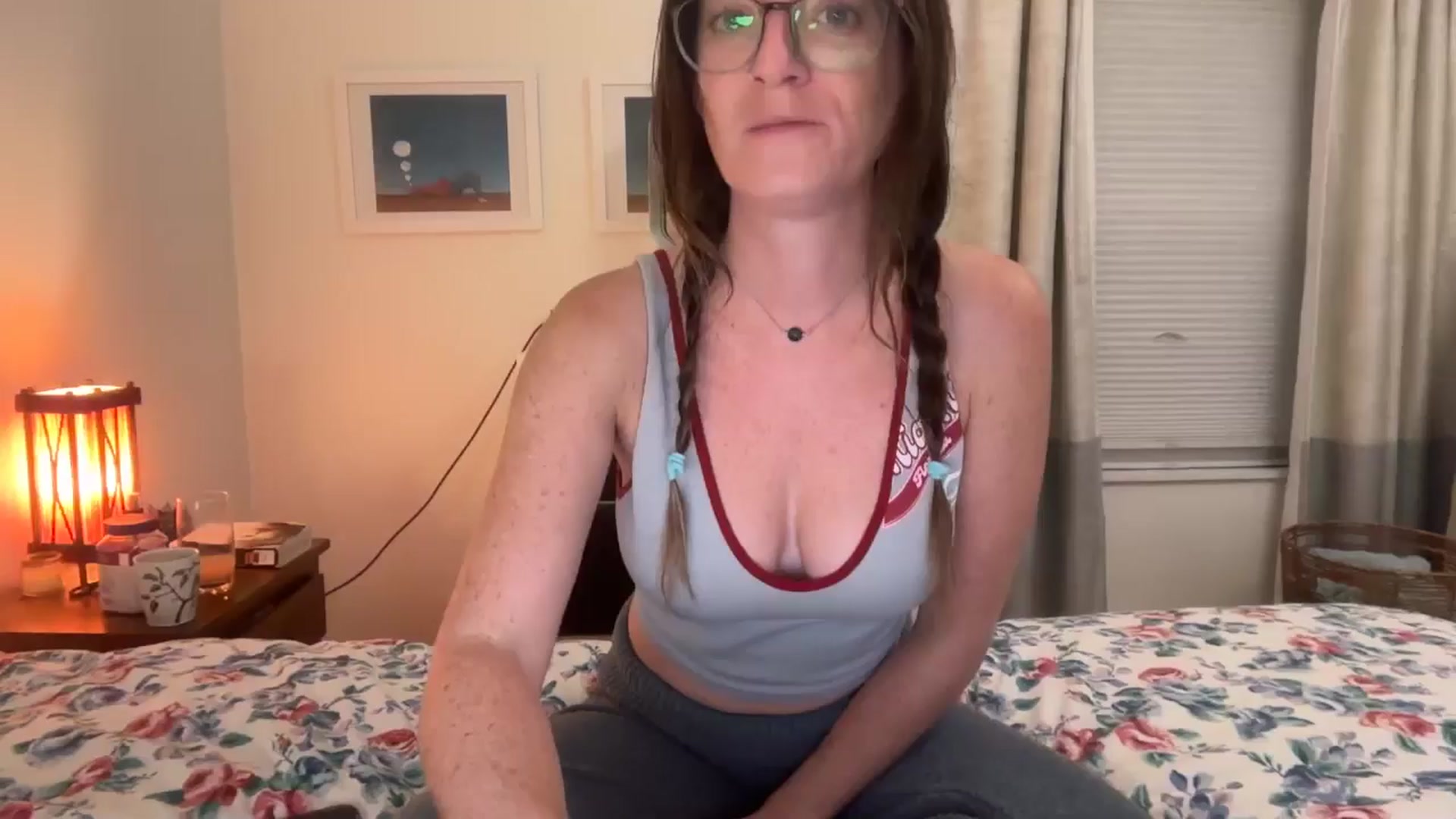 Gallery image thumbnail from EmmalineLime's myfreecams stream on, 10/11/2025, 01:07 image 6 of 20